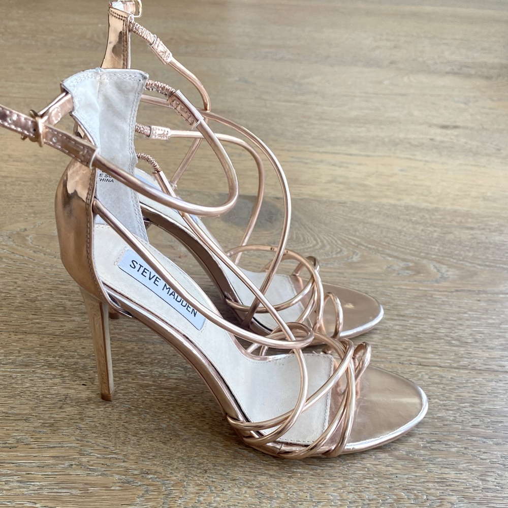 ROSE GOLD HEELS